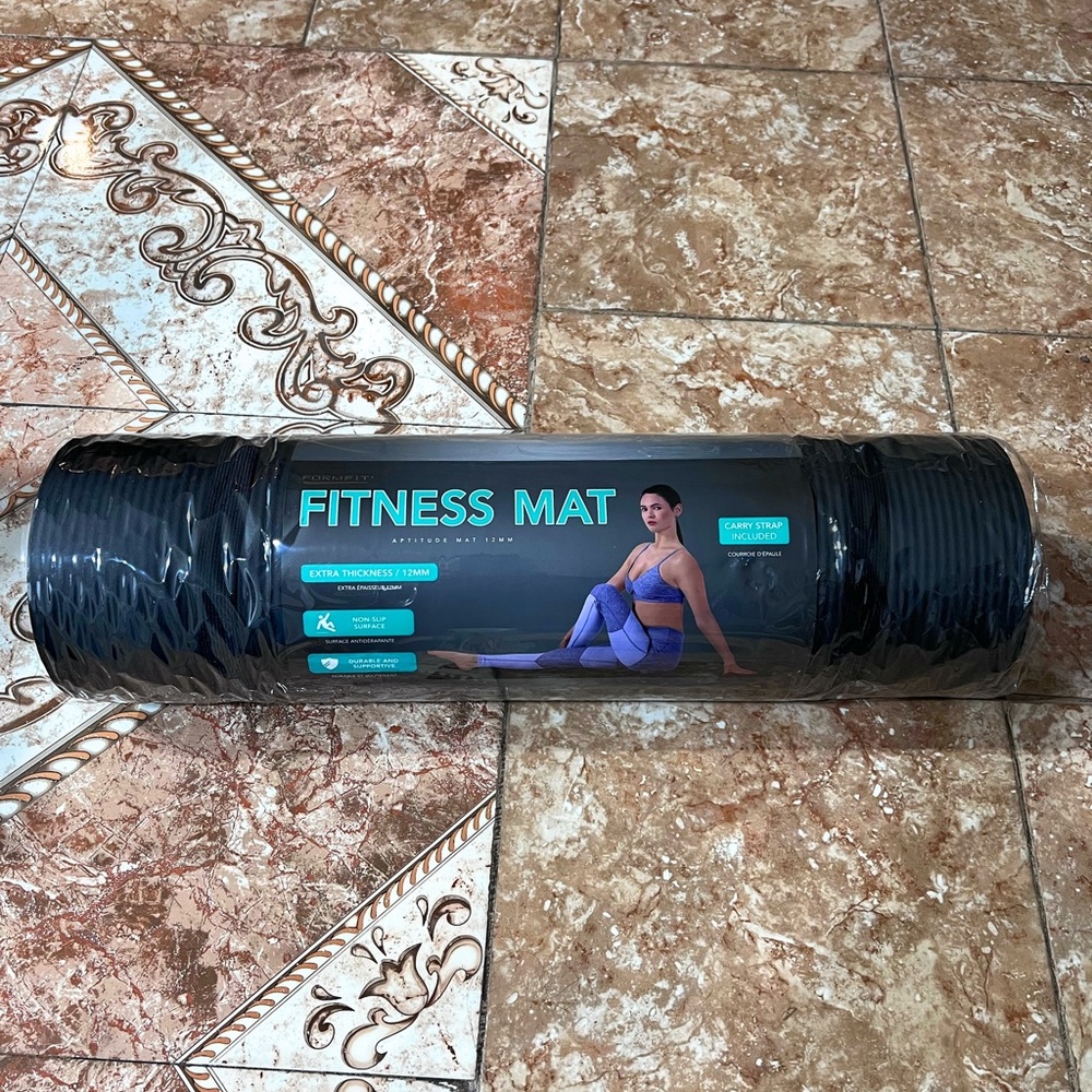 YOGA MAT